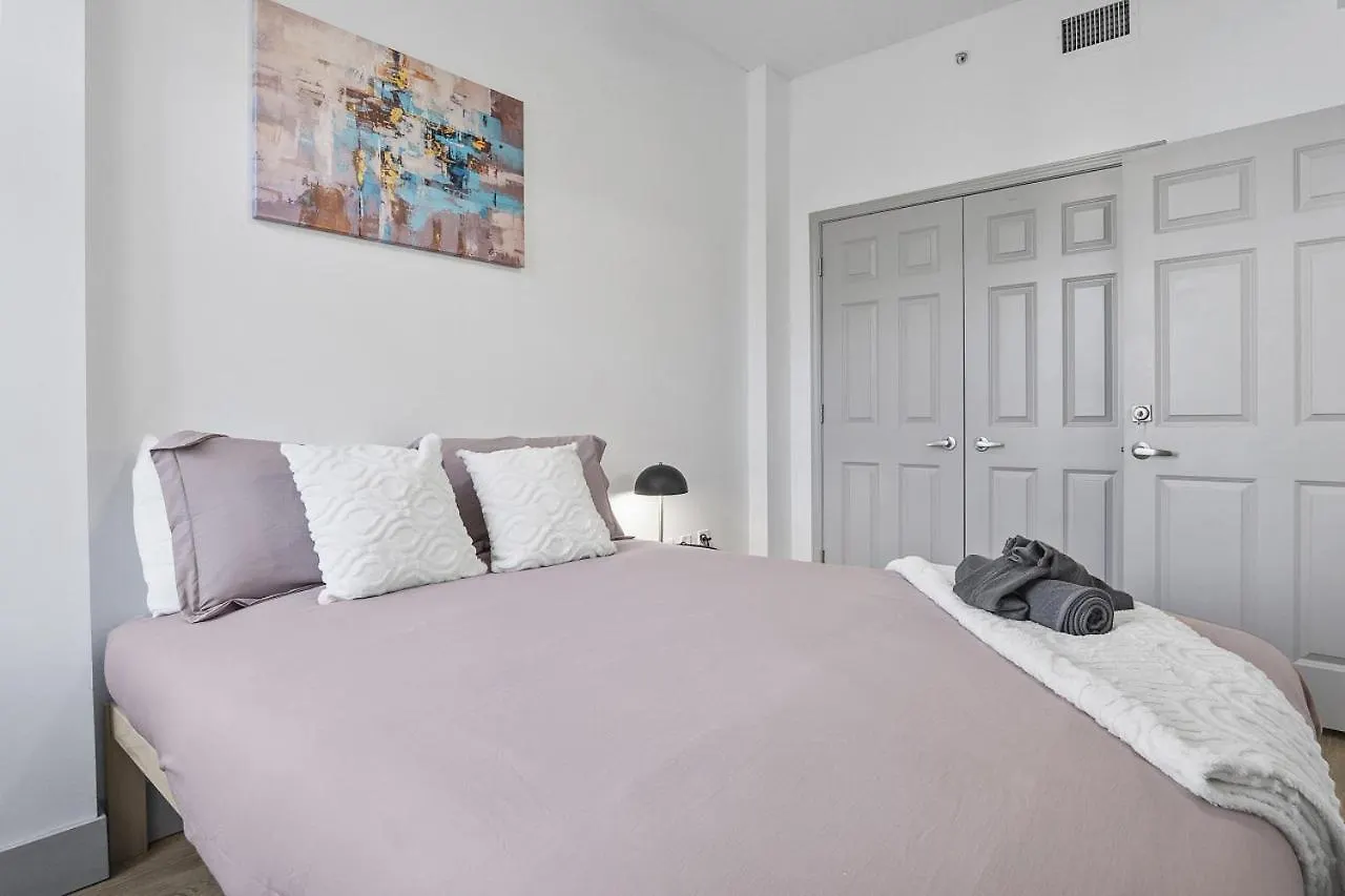 Cozy Urban Getaway - Free Parking, Gym, Stadium Charlotte Apartmán